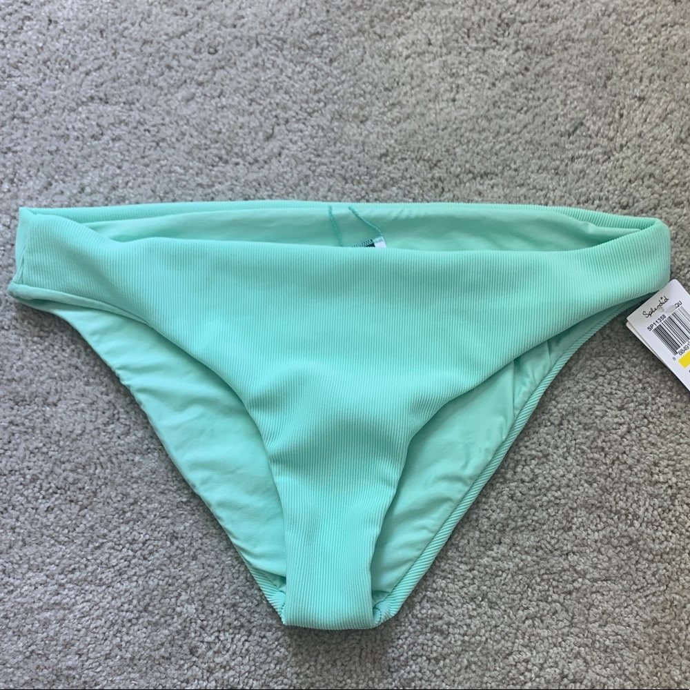 Ribbed bikini bottoms
